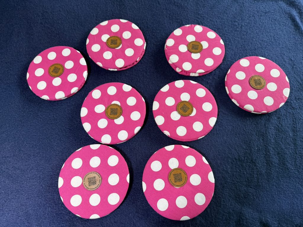 Red and White Card Holders set of 5